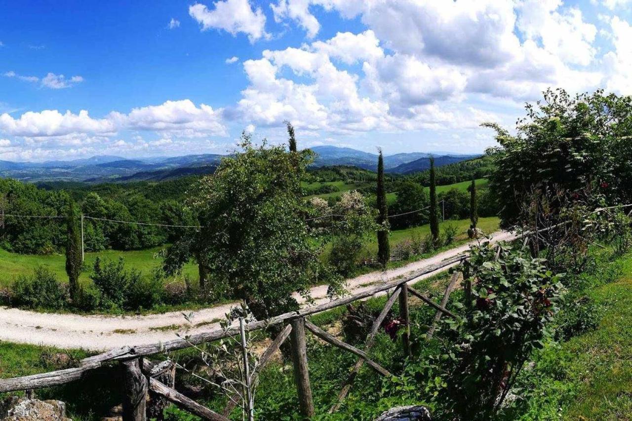 Agriturismo Montesalce Villa Gubbio Eksteriør billede